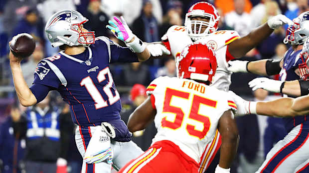 tom-brady-patriots-dee-ord-chiefs-afc-championship.jpg